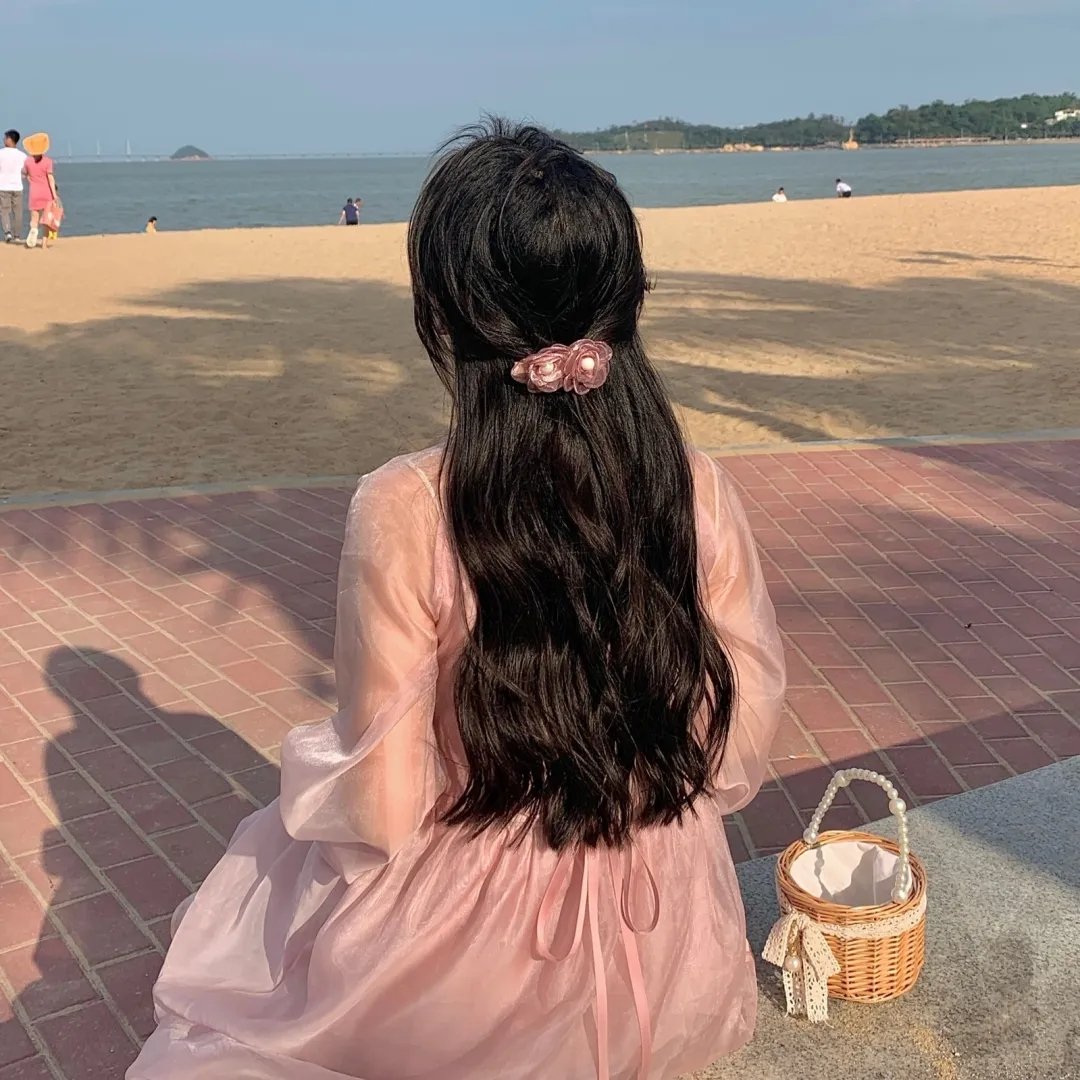 女人进城 海报