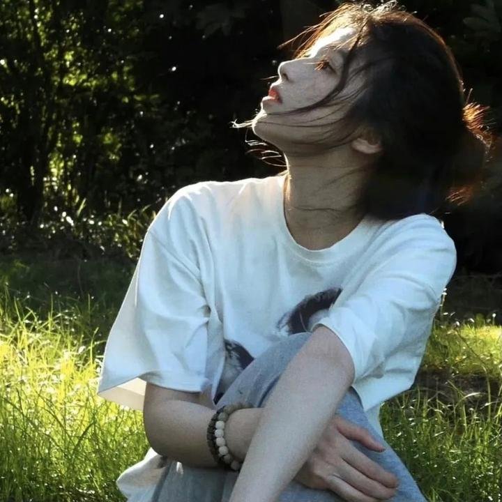 庇护棕榈树下 海报